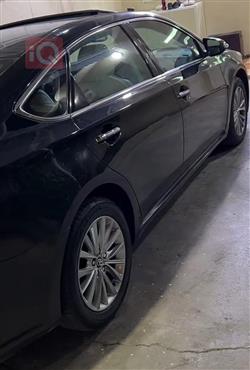 تويوتا أفالون